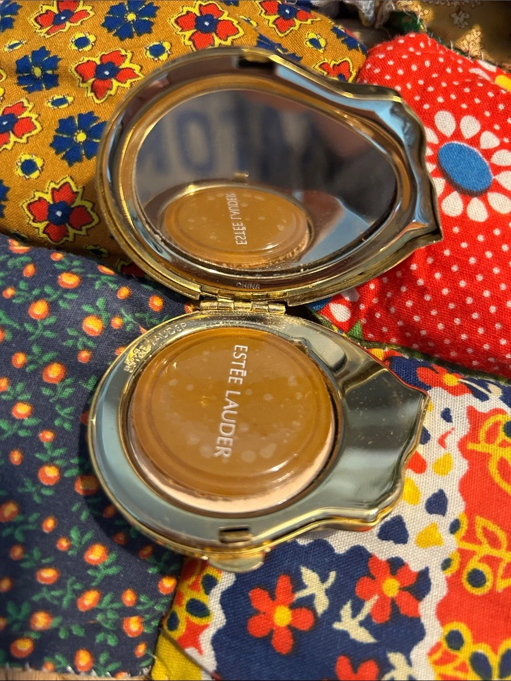 Vintage RARE 1996 Estee Lauder Lucidity Translucent Pressed Powder Compact